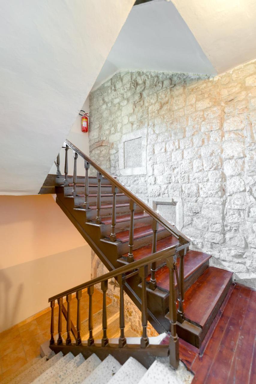 Lct Alberti Palace Apartment Split Extérieur photo
