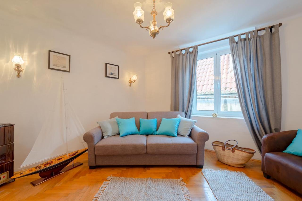 Lct Alberti Palace Apartment Split Extérieur photo